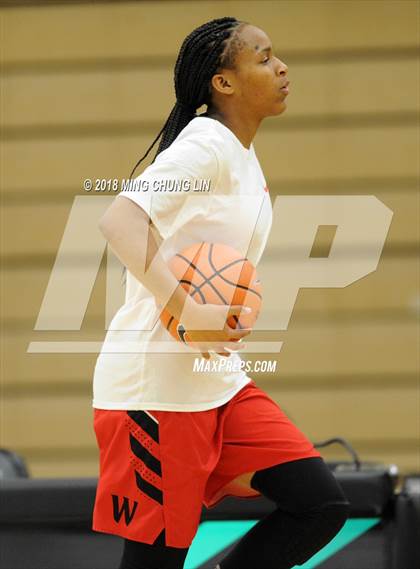 Thumbnail 3 in Westchester @ Aliso Niguel (CIF SoCal Regional D2 Playoff) photogallery.