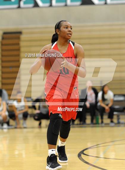 Thumbnail 2 in Westchester @ Aliso Niguel (CIF SoCal Regional D2 Playoff) photogallery.