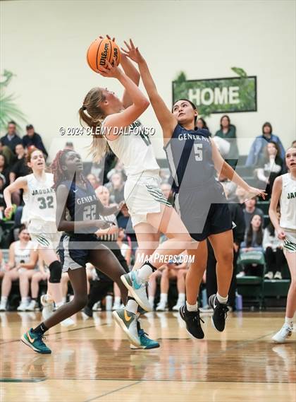 Thumbnail 3 in Arrupe Jesuit vs D’Evelyn (CHSAA 4A State Tournament Round 1) photogallery.
