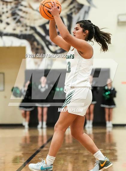 Thumbnail 2 in Arrupe Jesuit vs D’Evelyn (CHSAA 4A State Tournament Round 1) photogallery.