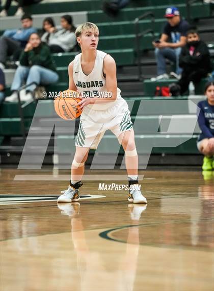 Thumbnail 3 in Arrupe Jesuit vs D’Evelyn (CHSAA 4A State Tournament Round 1) photogallery.