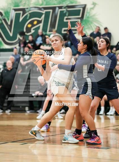 Thumbnail 1 in Arrupe Jesuit vs D’Evelyn (CHSAA 4A State Tournament Round 1) photogallery.