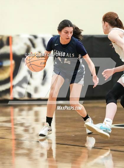 Thumbnail 2 in Arrupe Jesuit vs D’Evelyn (CHSAA 4A State Tournament Round 1) photogallery.