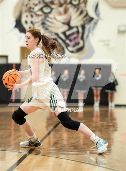 Thumbnail 2 in Arrupe Jesuit vs D’Evelyn (CHSAA 4A State Tournament Round 1) photogallery.