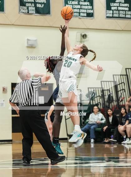 Thumbnail 2 in Arrupe Jesuit vs D’Evelyn (CHSAA 4A State Tournament Round 1) photogallery.