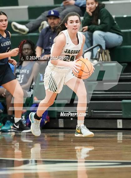 Thumbnail 2 in Arrupe Jesuit vs D’Evelyn (CHSAA 4A State Tournament Round 1) photogallery.