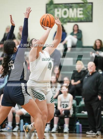 Thumbnail 2 in Arrupe Jesuit vs D’Evelyn (CHSAA 4A State Tournament Round 1) photogallery.