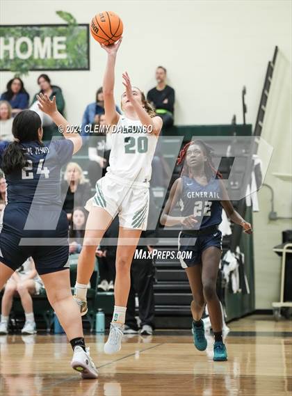 Thumbnail 2 in Arrupe Jesuit vs D’Evelyn (CHSAA 4A State Tournament Round 1) photogallery.