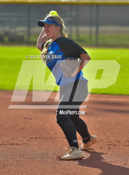 Thumbnail 3 in Corona del Sol vs O'Conner (Lion Country Classic) photogallery.