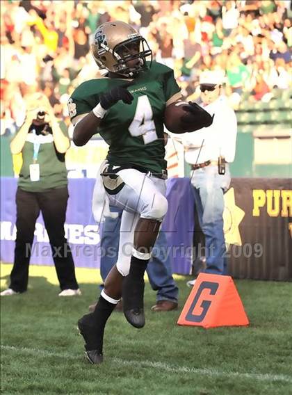 Thumbnail 3 in Cardinal Newman vs. St. Bonaventure (CIF State D3 Final) photogallery.
