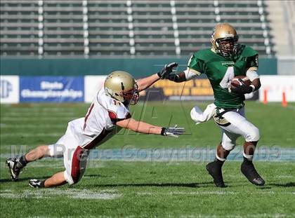 Thumbnail 3 in Cardinal Newman vs. St. Bonaventure (CIF State D3 Final) photogallery.