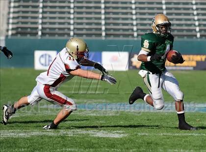 Thumbnail 2 in Cardinal Newman vs. St. Bonaventure (CIF State D3 Final) photogallery.