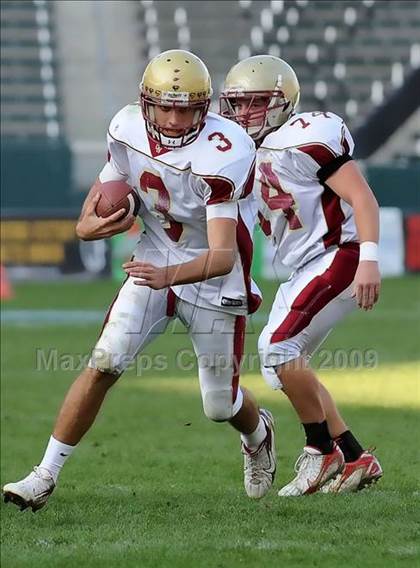 Thumbnail 2 in Cardinal Newman vs. St. Bonaventure (CIF State D3 Final) photogallery.