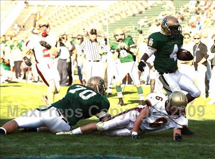 Thumbnail 1 in Cardinal Newman vs. St. Bonaventure (CIF State D3 Final) photogallery.