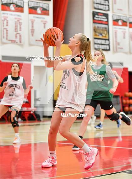 Thumbnail 1 in Shenendehowa at Penfield (Scrimmage) photogallery.