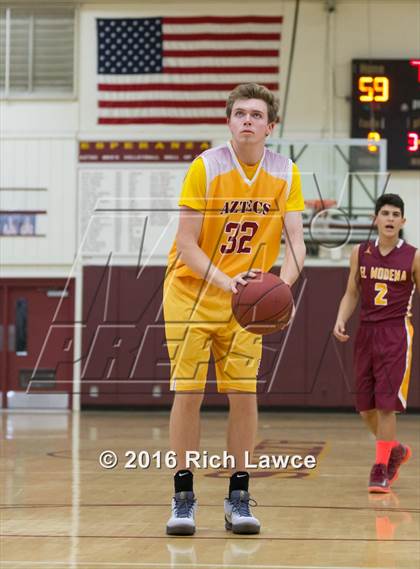 Thumbnail 3 in El Modena @ Esperanza photogallery.