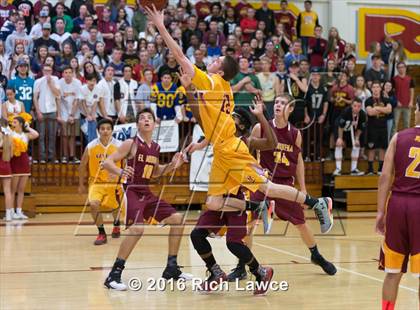 Thumbnail 1 in El Modena @ Esperanza photogallery.