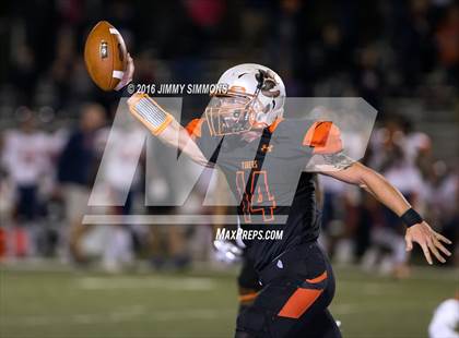 Thumbnail 2 in Oak Park-River Forest @ Edwardsville photogallery.