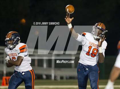 Thumbnail 2 in Oak Park-River Forest @ Edwardsville photogallery.