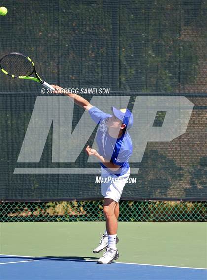 Thumbnail 2 in St. Ignatius vs Pleasant Valley (CIF NorCal Regional Team Championships) photogallery.