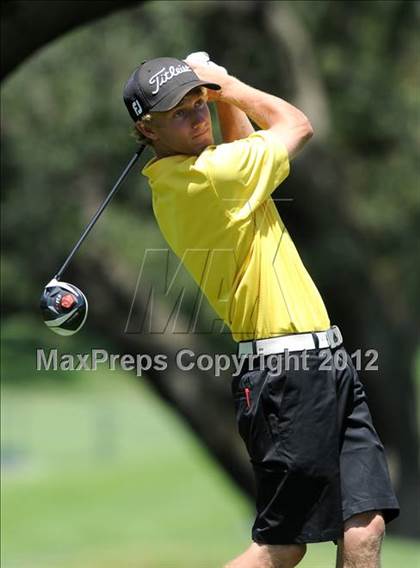 Thumbnail 2 in CIF State Boys Golf Championships photogallery.