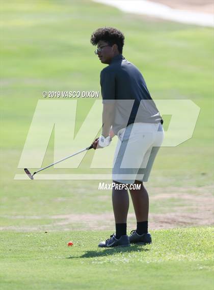 Thumbnail 2 in St. Marys & Willow Canyon @ Desert Edge Varsity Boys Golf photogallery.