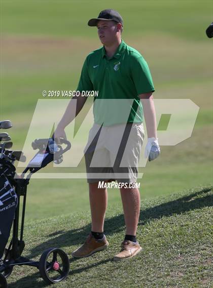 Thumbnail 2 in St. Marys & Willow Canyon @ Desert Edge Varsity Boys Golf photogallery.