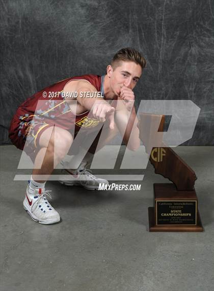 Thumbnail 3 in Esperanza (CIF State D2 Award Photos) photogallery.