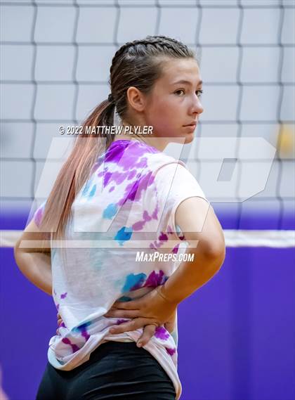 Thumbnail 3 in Gray's Creek vs West Brunswick (Jack Britt's 19th Annual Volleyball Jamboree)(scrimmage) photogallery.