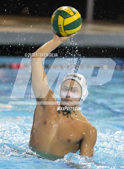 Thumbnail 2 in Coronado vs. Mt. Carmel (CIF SDS Division 1 Final) photogallery.