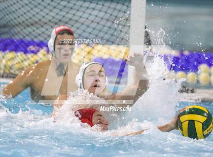 Thumbnail 3 in Coronado vs. Mt. Carmel (CIF SDS Division 1 Final) photogallery.