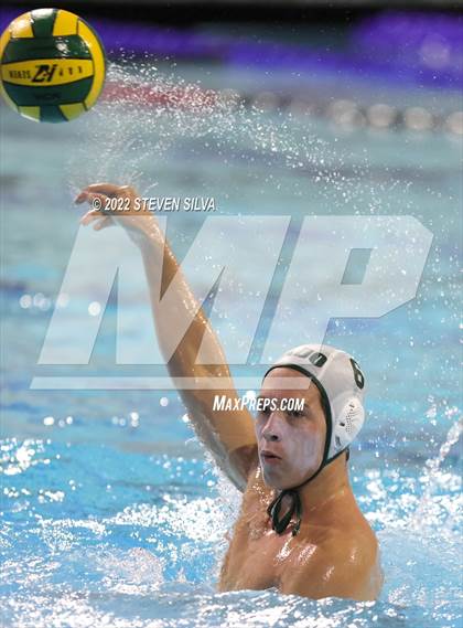 Thumbnail 3 in Coronado vs. Mt. Carmel (CIF SDS Division 1 Final) photogallery.