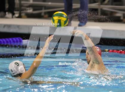 Thumbnail 3 in Coronado vs. Mt. Carmel (CIF SDS Division 1 Final) photogallery.