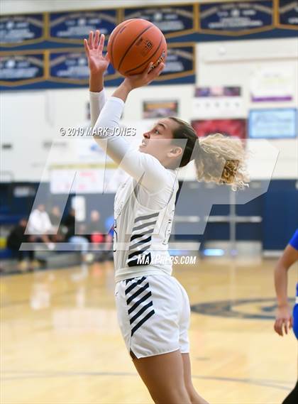 Thumbnail 3 in La Jolla Country Day vs. Sierra Canyon (Nike Tournament of Champions)  photogallery.