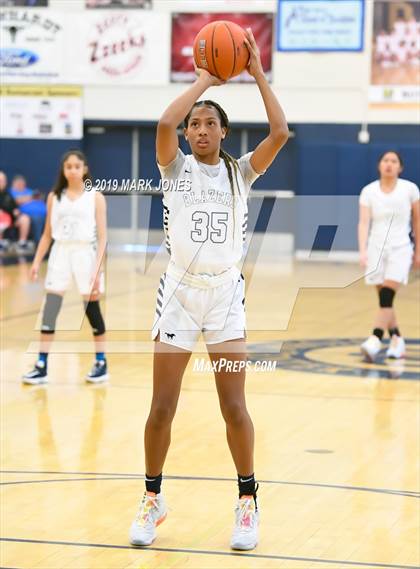Thumbnail 1 in La Jolla Country Day vs. Sierra Canyon (Nike Tournament of Champions)  photogallery.