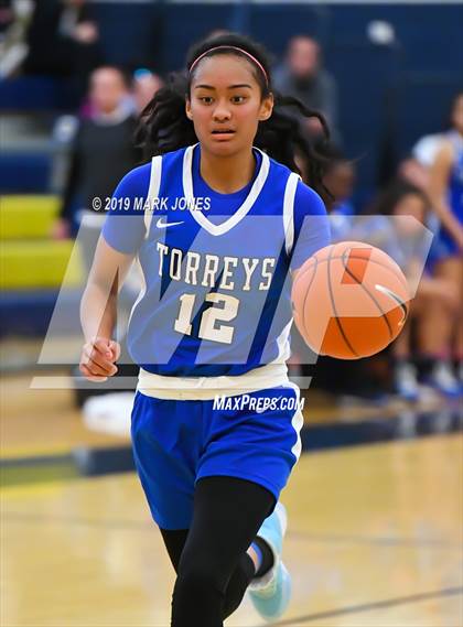 Thumbnail 2 in La Jolla Country Day vs. Sierra Canyon (Nike Tournament of Champions)  photogallery.