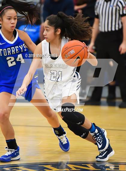 Thumbnail 3 in La Jolla Country Day vs. Sierra Canyon (Nike Tournament of Champions)  photogallery.