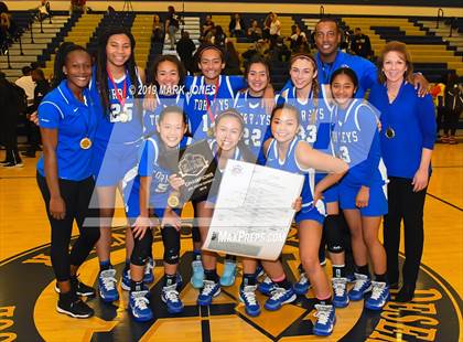 Thumbnail 1 in La Jolla Country Day vs. Sierra Canyon (Nike Tournament of Champions)  photogallery.