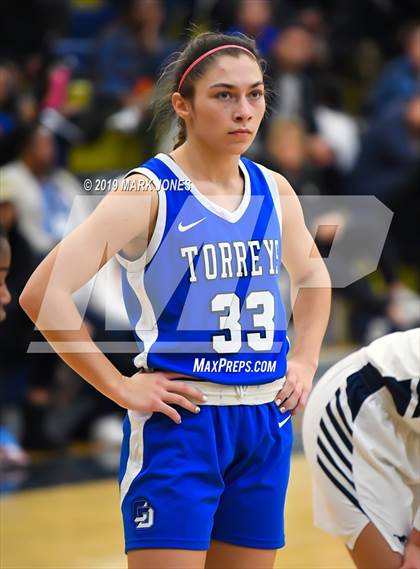 Thumbnail 3 in La Jolla Country Day vs. Sierra Canyon (Nike Tournament of Champions)  photogallery.