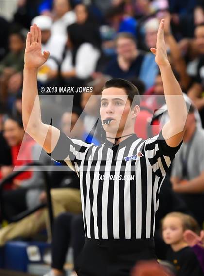 Thumbnail 3 in La Jolla Country Day vs. Sierra Canyon (Nike Tournament of Champions)  photogallery.