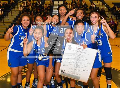 Thumbnail 3 in La Jolla Country Day vs. Sierra Canyon (Nike Tournament of Champions)  photogallery.