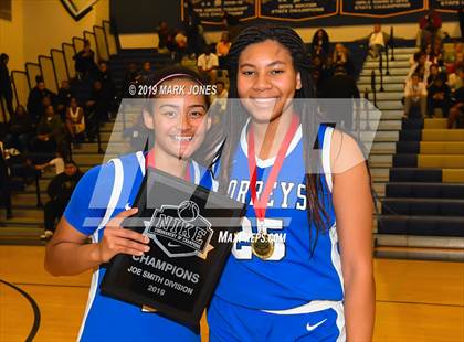 Thumbnail 2 in La Jolla Country Day vs. Sierra Canyon (Nike Tournament of Champions)  photogallery.