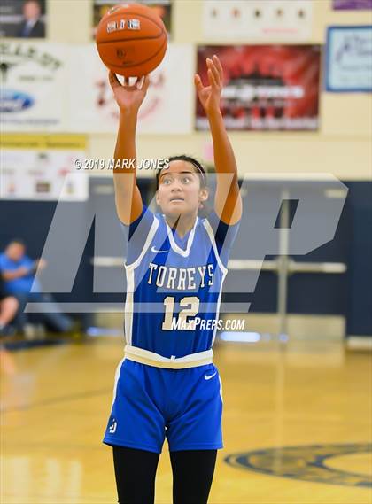 Thumbnail 1 in La Jolla Country Day vs. Sierra Canyon (Nike Tournament of Champions)  photogallery.