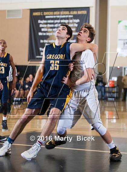 Thumbnail 1 in Gregori @ Enochs photogallery.