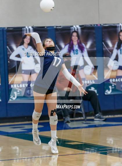 Thumbnail 3 in Great Oak @ Chaparral photogallery.