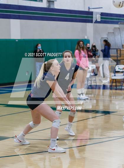 Thumbnail 3 in Great Oak @ Chaparral photogallery.