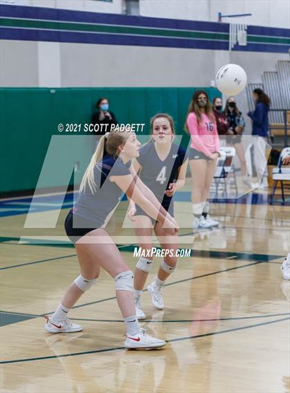 Thumbnail 1 in Great Oak @ Chaparral photogallery.