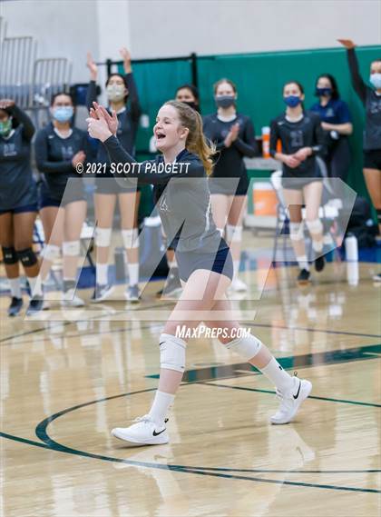Thumbnail 1 in Great Oak @ Chaparral photogallery.