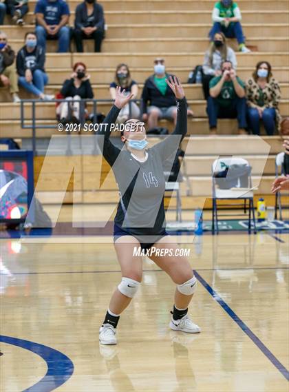 Thumbnail 3 in Great Oak @ Chaparral photogallery.