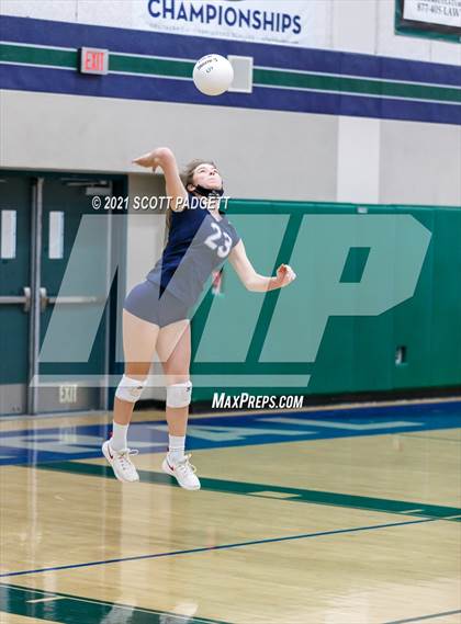 Thumbnail 1 in Great Oak @ Chaparral photogallery.